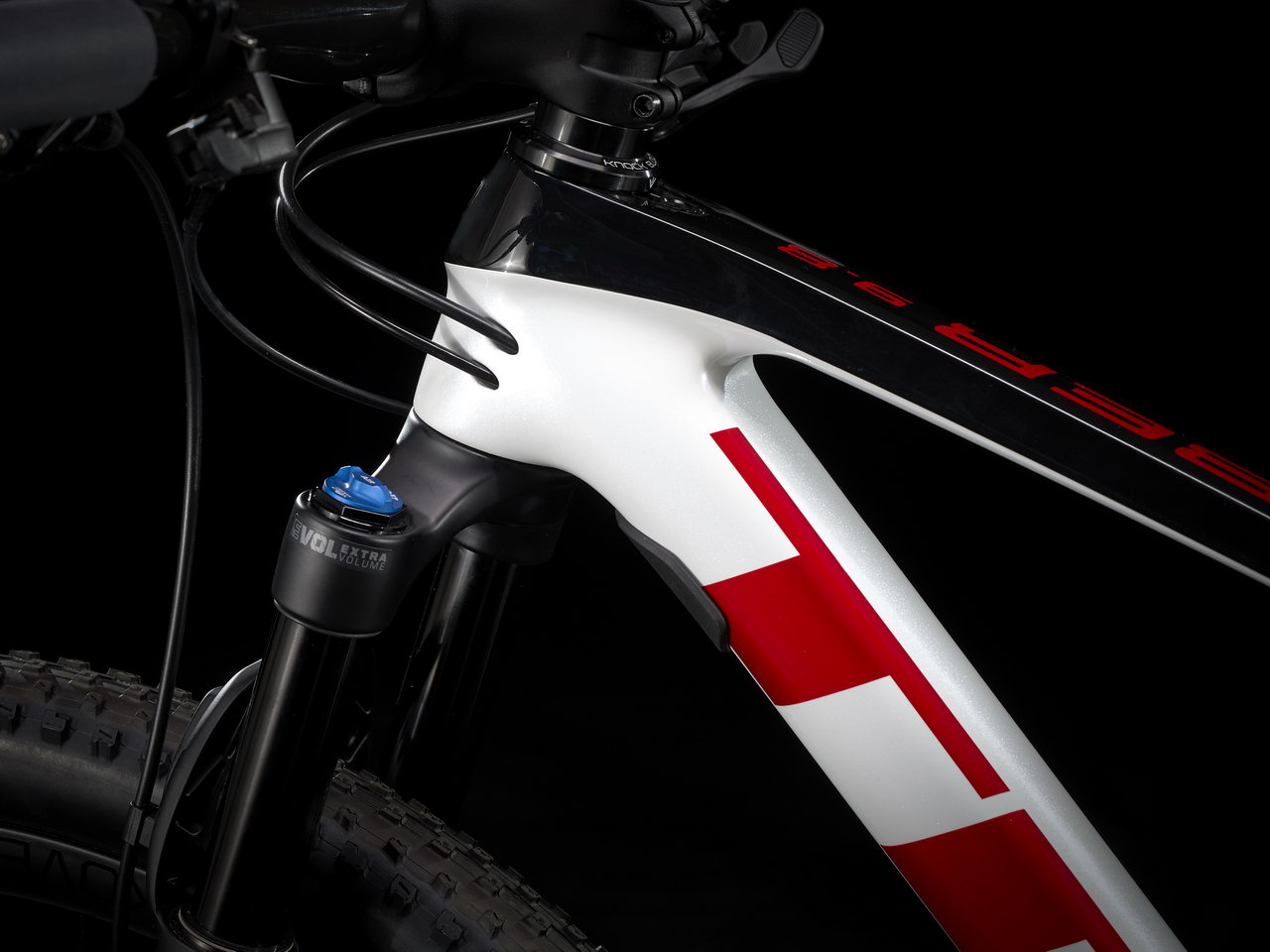 Trek Procaliber 9.8 kalnu velosipēds